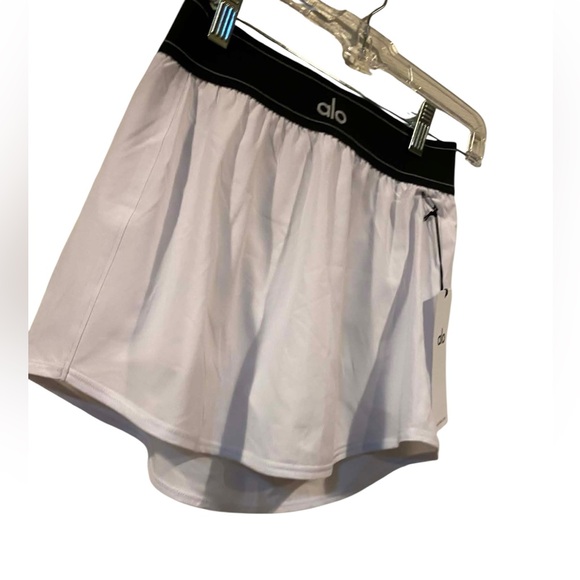 NWT Alo Yoga match point tennis skirt WHITE Size S - Picture 2 of 4